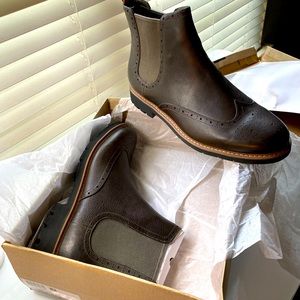 Mens size 13 Clark’s Batcombe Top Taupe Leather boot